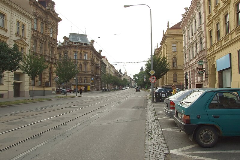 File:Brno-Veveří - Veveří street.jpg