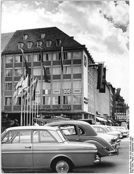 File:Bundesarchiv Bild 183-D0903-0091-009, Leipzig, Messehaus am Markt.jpg