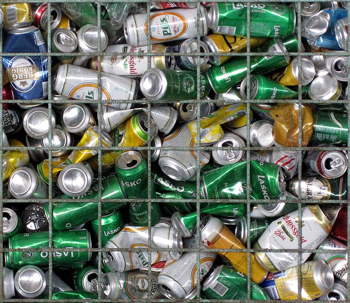 File:Cans recycling.jpg