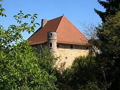 Le château de Bellegarde.