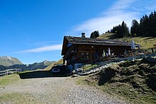 Datei:Chalet_@_Refuge_de_la_Bombardellaz_(51005424347).jpg