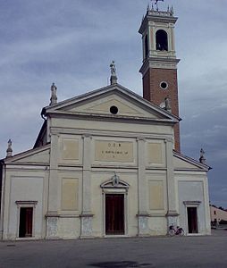 Église loria.jpg