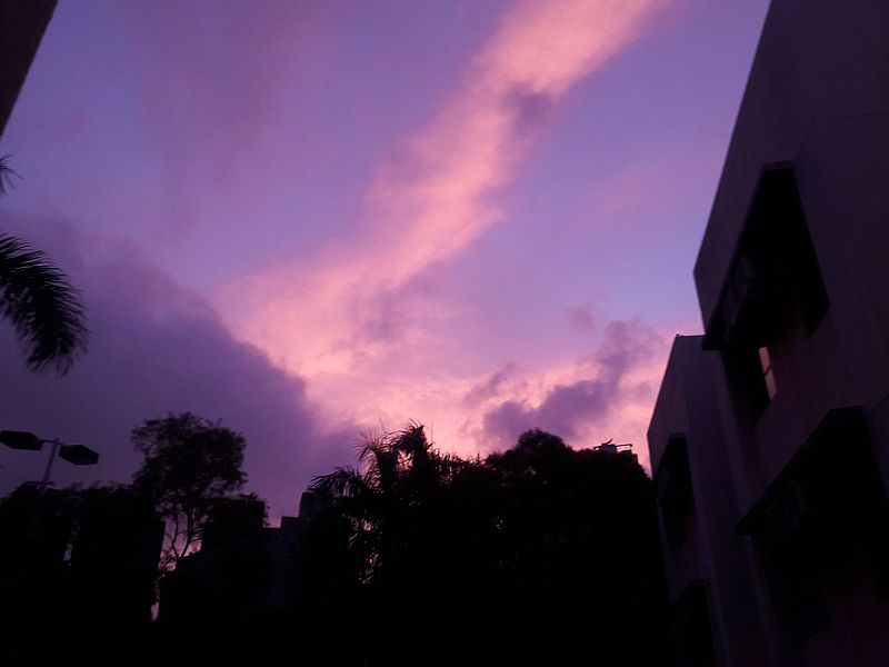File:Clouds in dawn.jpg