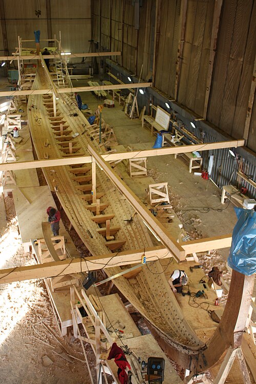 Construction of the 35 m long Skeid longship Draken Harald Hårfagre