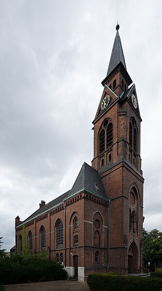 File:Duisburg, Hochheide, Evangelische Kirche, 2015-09 CN-04.jpg