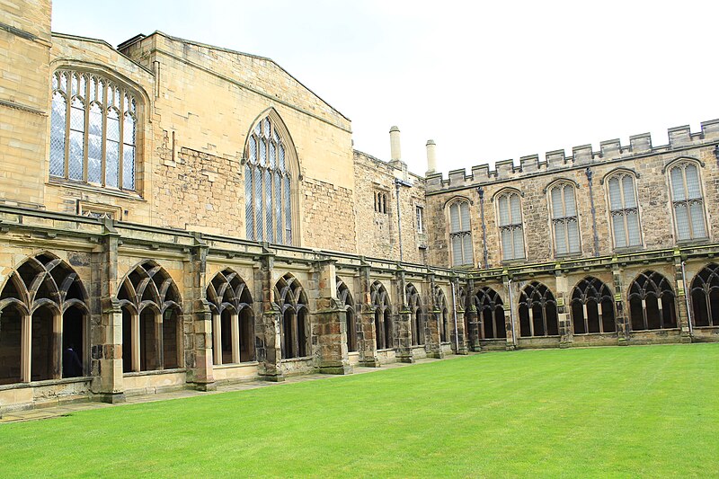 File:Durham Cathedral, March 2017 (14) (33802721126).jpg