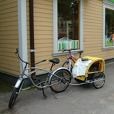 Cycling carriage for daughter