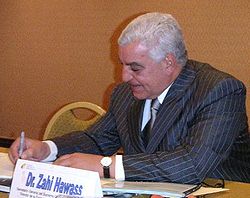 Zahi Hawass: Vyznamenání, Odkazy