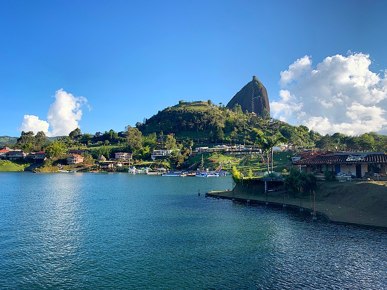 File:El Peñón de Guatapé from a highway bridge.jpg