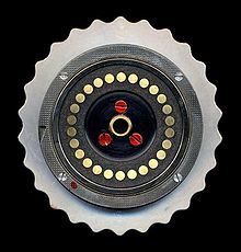 Enigma-rotor-flat-contacts.jpg