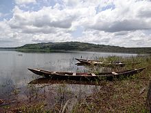 Fishers boats on Lake Kossou near Kousso in Côte d'Ivoire (3).JPG