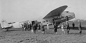 Fokker F.32.jpg
