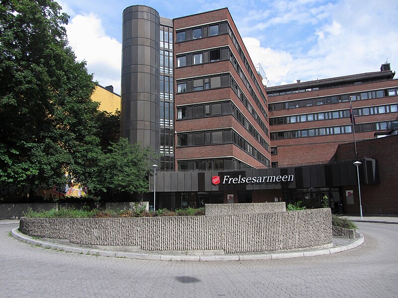 Fil:Frelsesarmeens hovedkvarter i Oslo.jpg