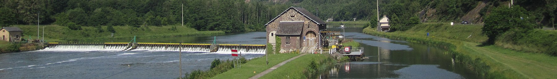 Fumay barrage sur la Meuse banner.jpg