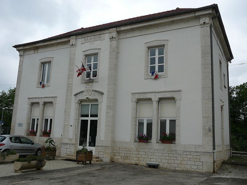 File:Gare de Dannemarie-Velesmes.JPG