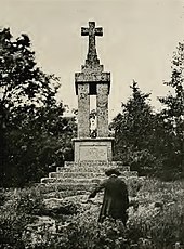 The 1823 Gaveston monument at Blacklow Hill,

52deg18'19''N 1deg34'39''W / 52.3052degN 1.5774degW / 52.3052; -1.5774 Gaveston monument.jpg