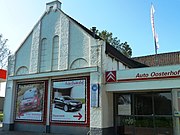 Gereformeerde kerk uit 1901 (nu Autobedrijf Oosterhof)