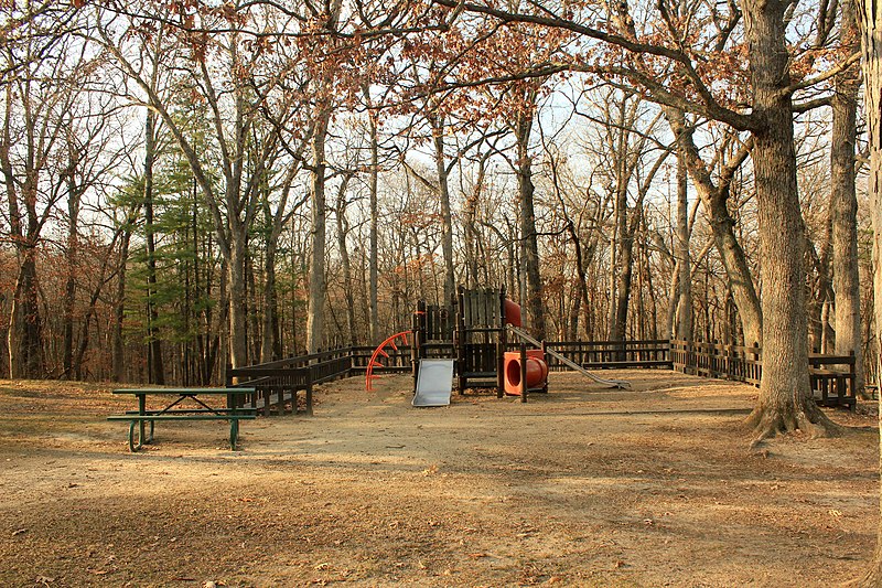 File:Gfp-iowa-pikes-peak-state-park-playground.jpg