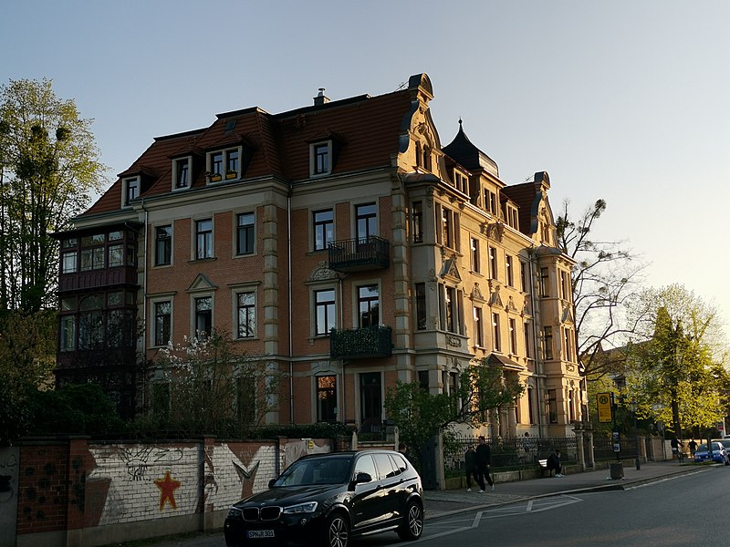 File:Hüblerstraße 41 Dresden 2020-04-16 .jpg