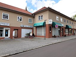 HAL-Siedlung Hubertusplatz1,2
