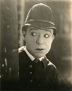 Harry Langdon American actor and comedian (1884–1944)