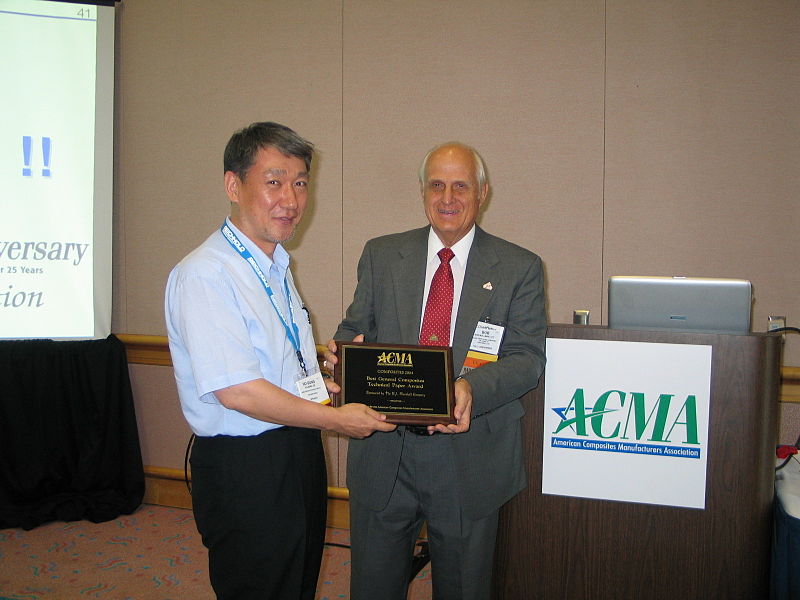 File:Ho-Sung Lee(Best Technical Paper Award).jpg