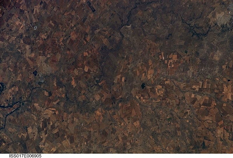 File:ISS017-E-6905 - View of South Africa.jpg