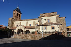 Iglesia de Santiago Apóstol, Villares de Órbigo.jpg