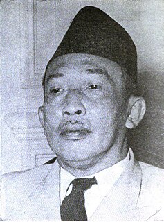 <span class="mw-page-title-main">Iwa Koesoemasoemantri</span> Indonesian politician