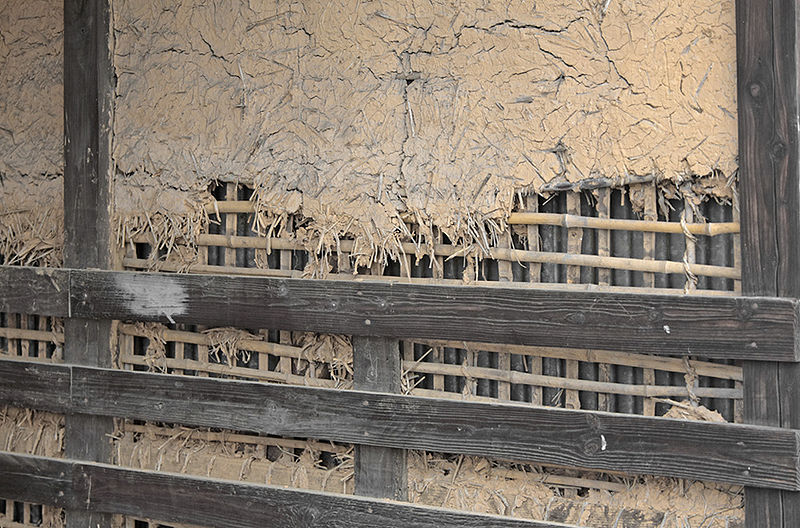 File:Japanese Bamboo reinforced mud wall.JPG