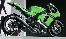 Мотоцикл Kawasaki Ninja ZX-RR 990cc MotoGP 2005 года выпуска