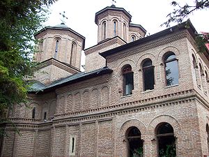 Kerk Pitesti Roemenië.jpg