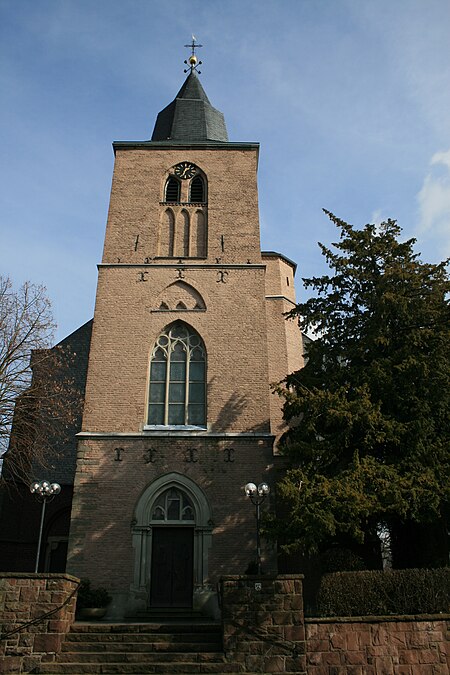 Kirchturm in Teveren