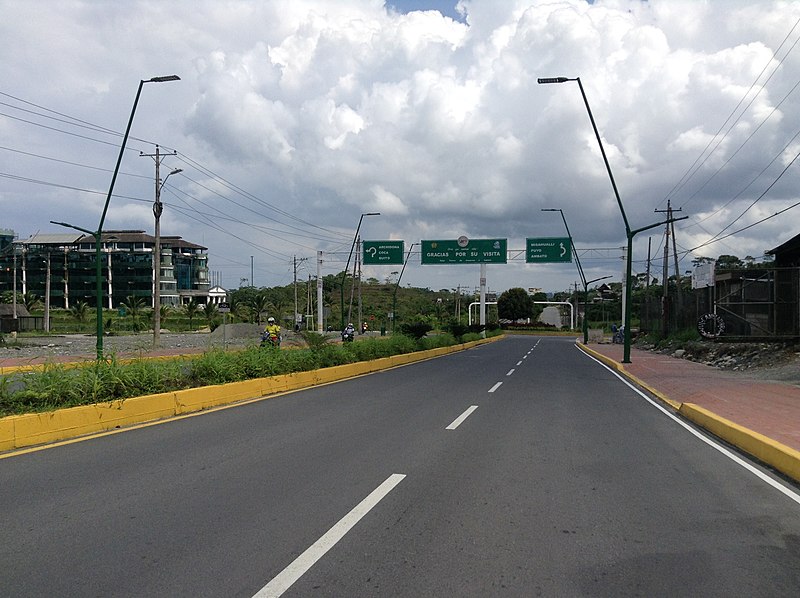 File:LETRERO UNIVERSIDAD - panoramio.jpg