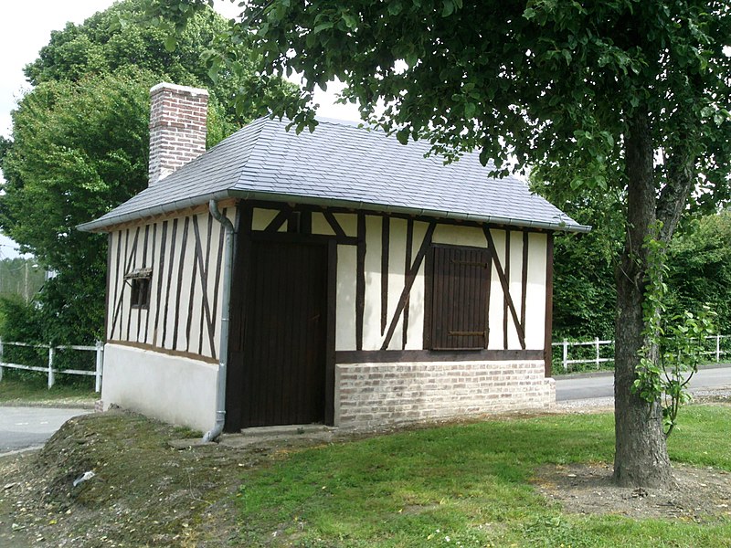 File:La petite maison, rue Pierre Mendès France - panoramio.jpg