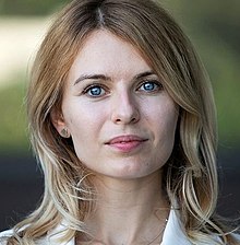 Lesia Vasylenko's portrait (cropped).jpg