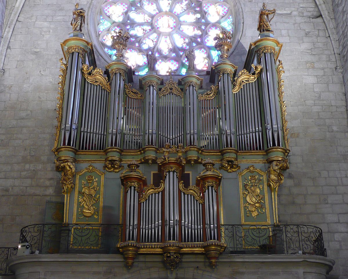 Орган пожалуйста. Cathedrale St Fulcran. Канаци серакан орган.