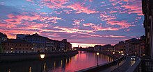 tramonto sul lungarno di Pisa
