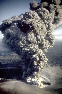 <span class="mw-page-title-main">Maar</span> Low-relief volcanic crater