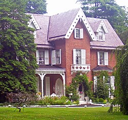 Maple Lawn, Balmville, NY.jpg