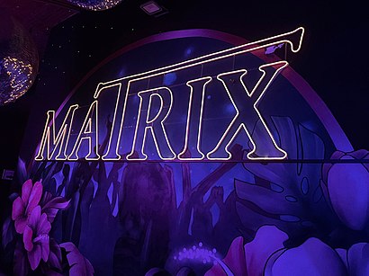 So kommt man zu Matrix Club mit den Öffentlichen - Mehr zum Ort Hier