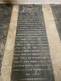 Pierre tombale du général Lamarque dans le mausolée familial