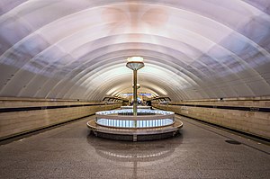 U-Bahn SPB Linie 5 Sportivnaya Obere Halle.jpg