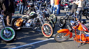 https://upload.wikimedia.org/wikipedia/commons/thumb/0/05/Mini_choppers.jpg/300px-Mini_choppers.jpg