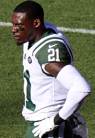 Claiborne playing for the Jets in 2017.