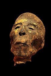 A mummified male head covered in electrum, from Ancient Egypt, Roman period, 2nd century AD (Musee des beaux-arts de Lyon) Mumified head IMG 0515.jpg