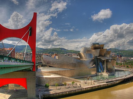 Guggenheim Museum with Salve Bridge in the foreground (Bilbao)