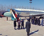 Nixons exit AFO in China 1972