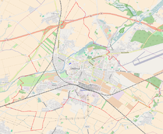 Mapa konturowa Oleśnicy, w centrum znajduje się punkt z opisem „Cerkiew parafialna”