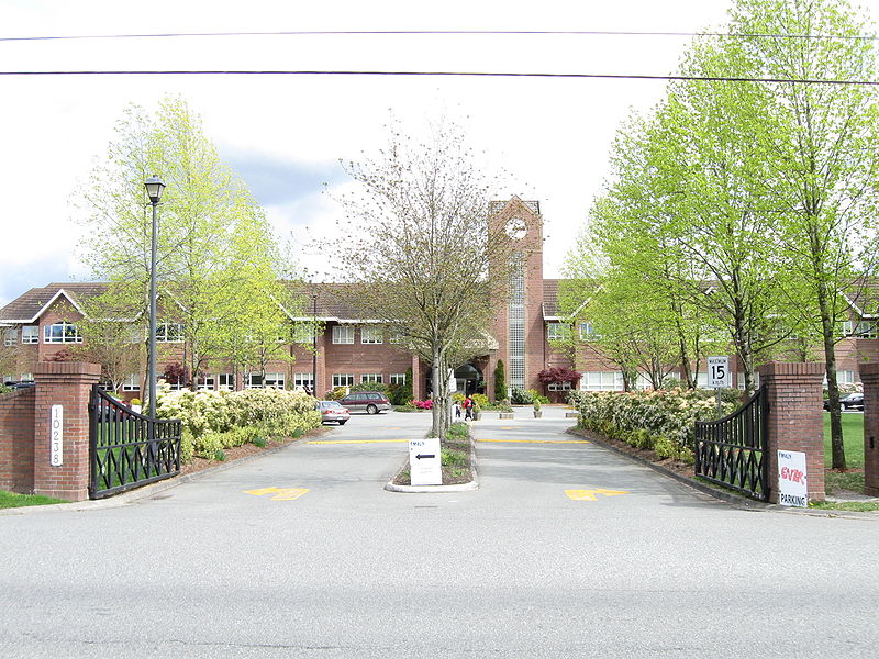 File:Pacific Academy (main entrance 2010).jpg